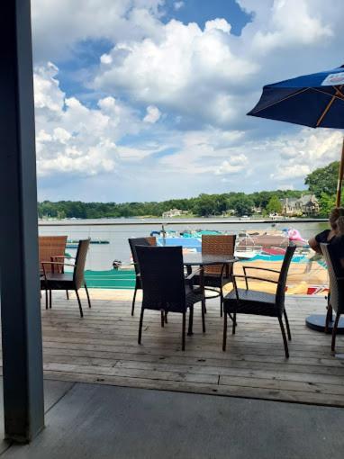 Private Guest Suite On The Portage Lakes Akron Exterior photo